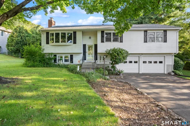 33 Four Rod Road