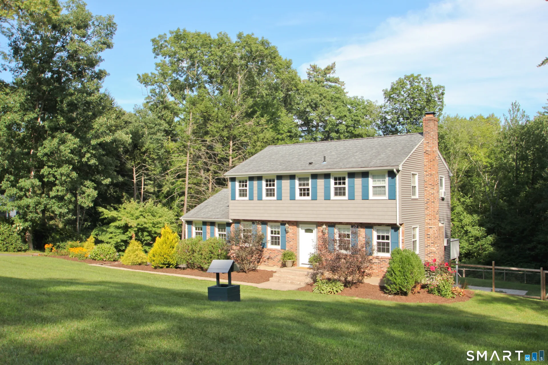 14 Horseshoe Drive, East Granby, CT