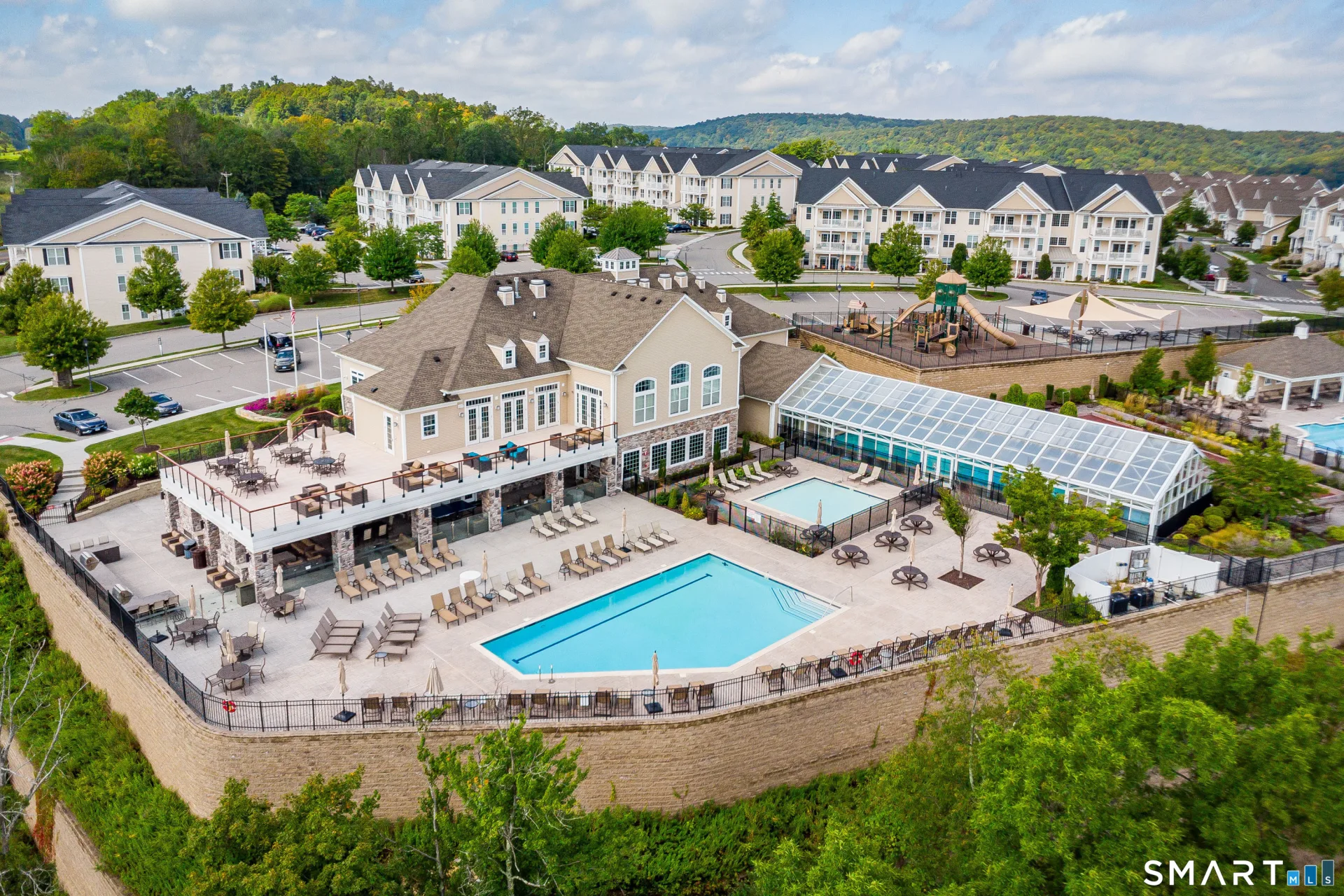424 Center Meadow Lane #424, Danbury, CT