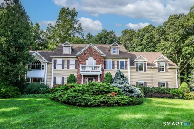 4 Mia Bella Drive