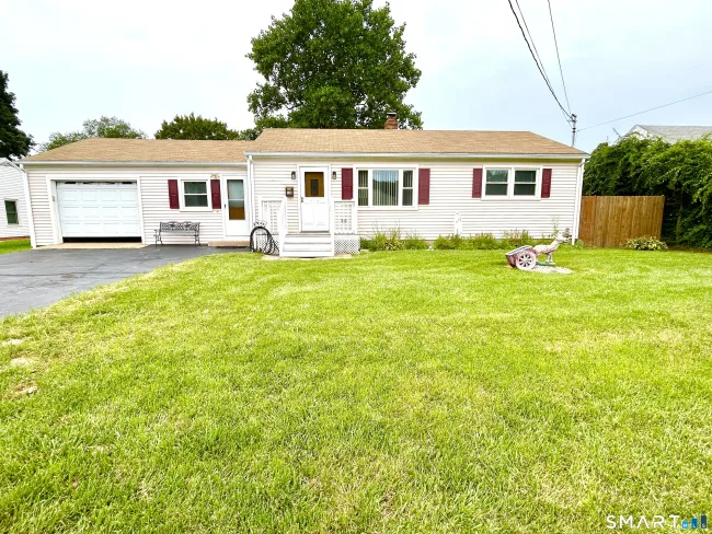 13 Hemlock Drive
