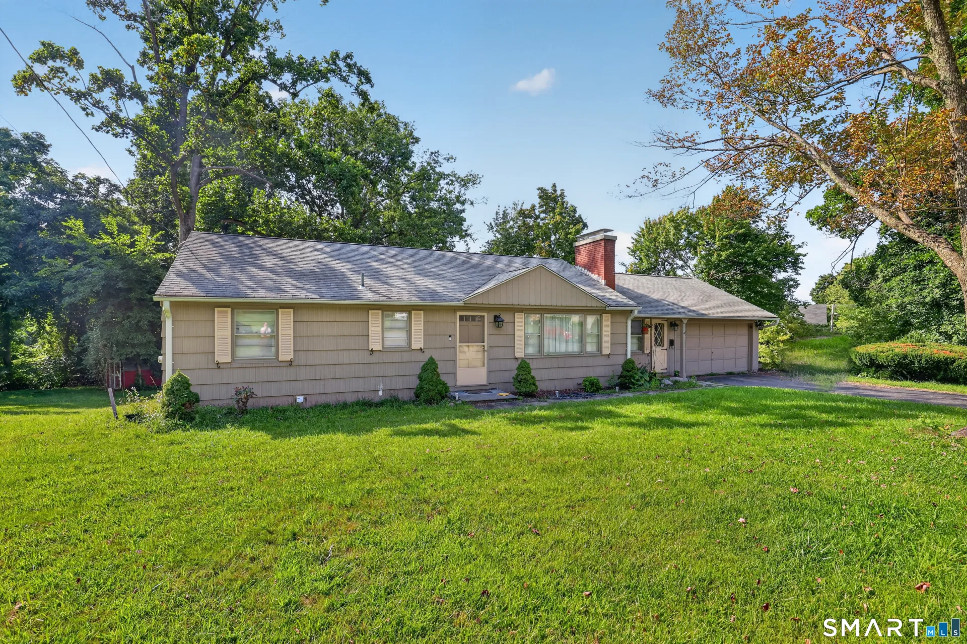45 Crestwood Drive, Bristol, CT
