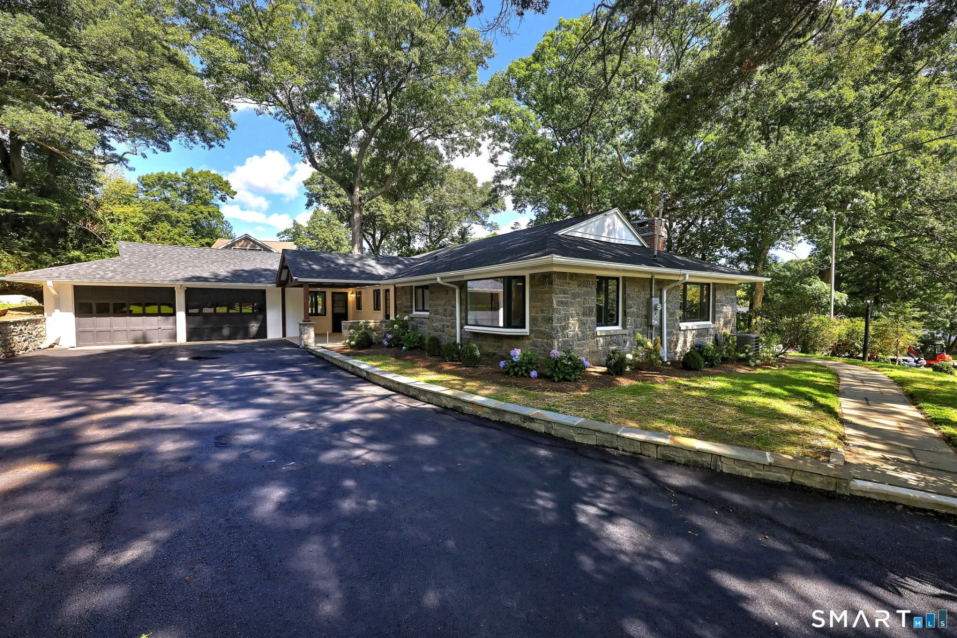 50 Oak Ridge Road, Stratford, CT