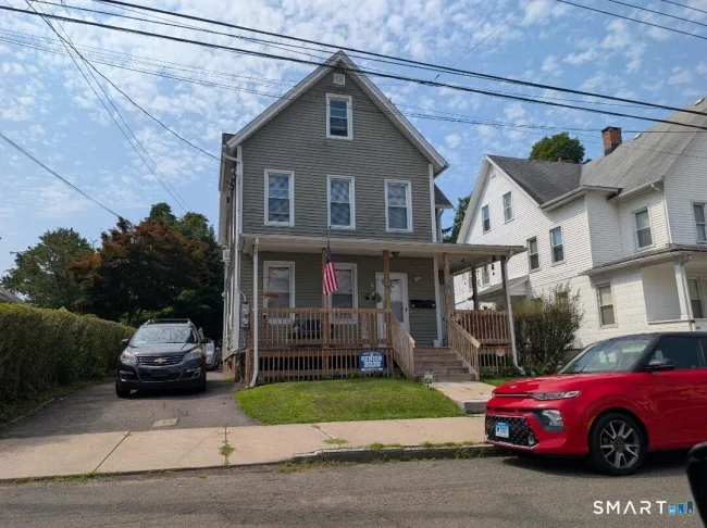 22-24 Forest Avenue