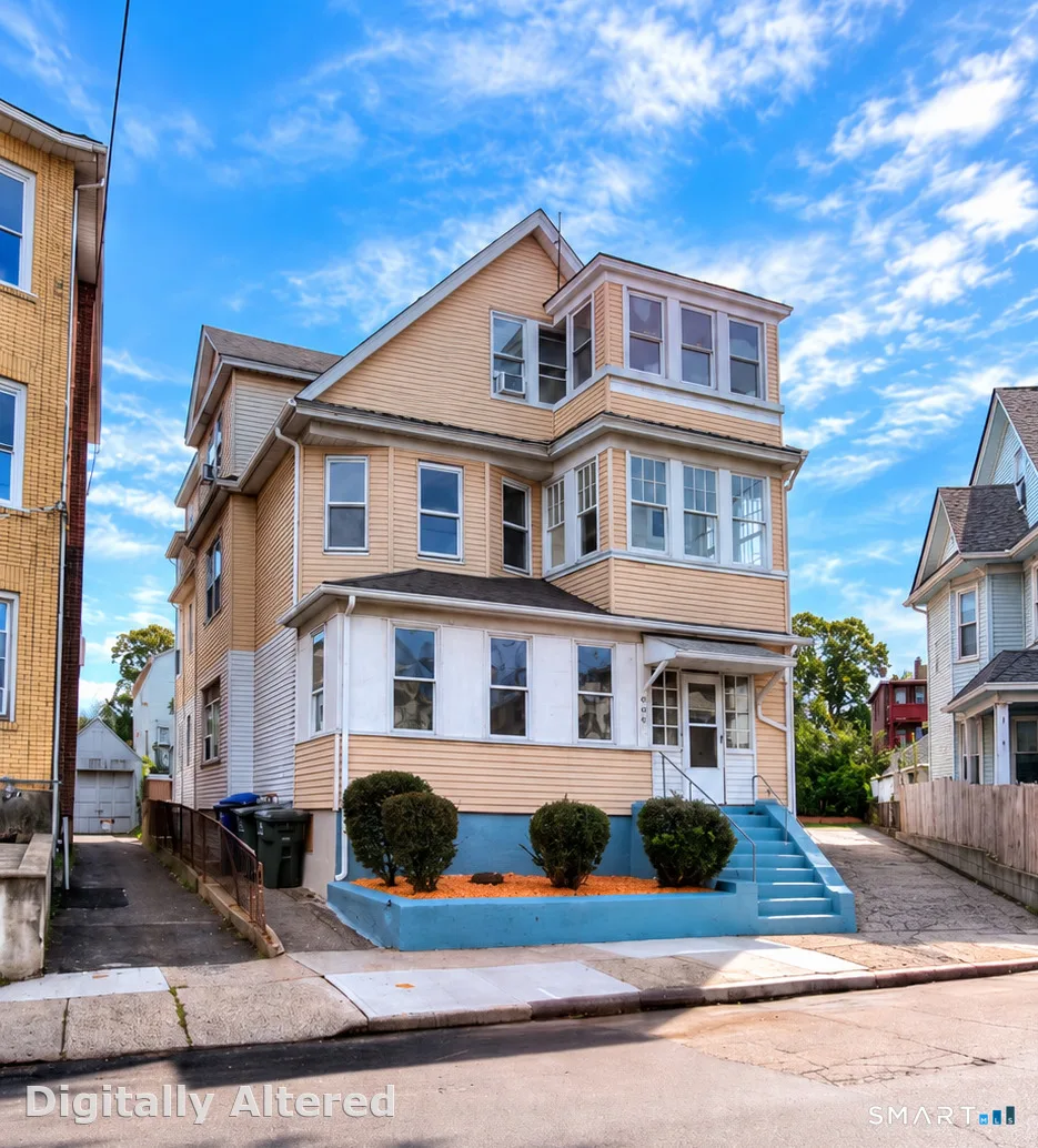 41-43-45 Taft Avenue, Bridgeport, CT