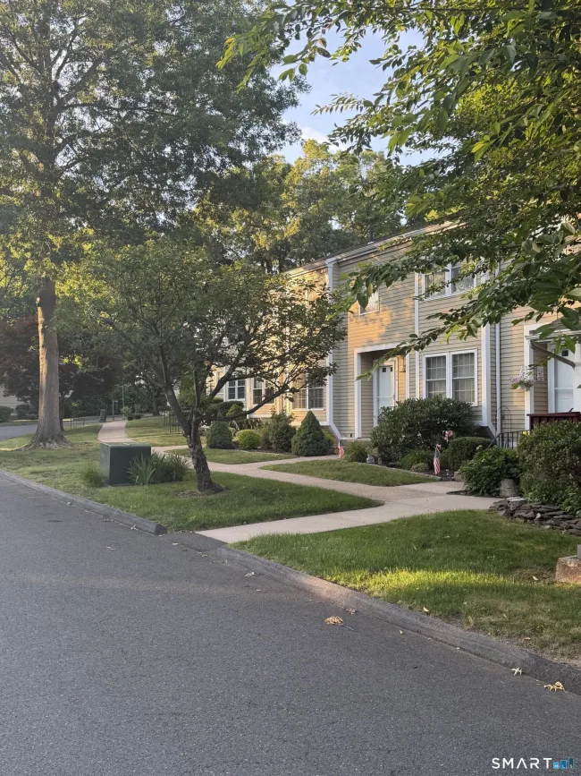 504 Carriage Drive #504