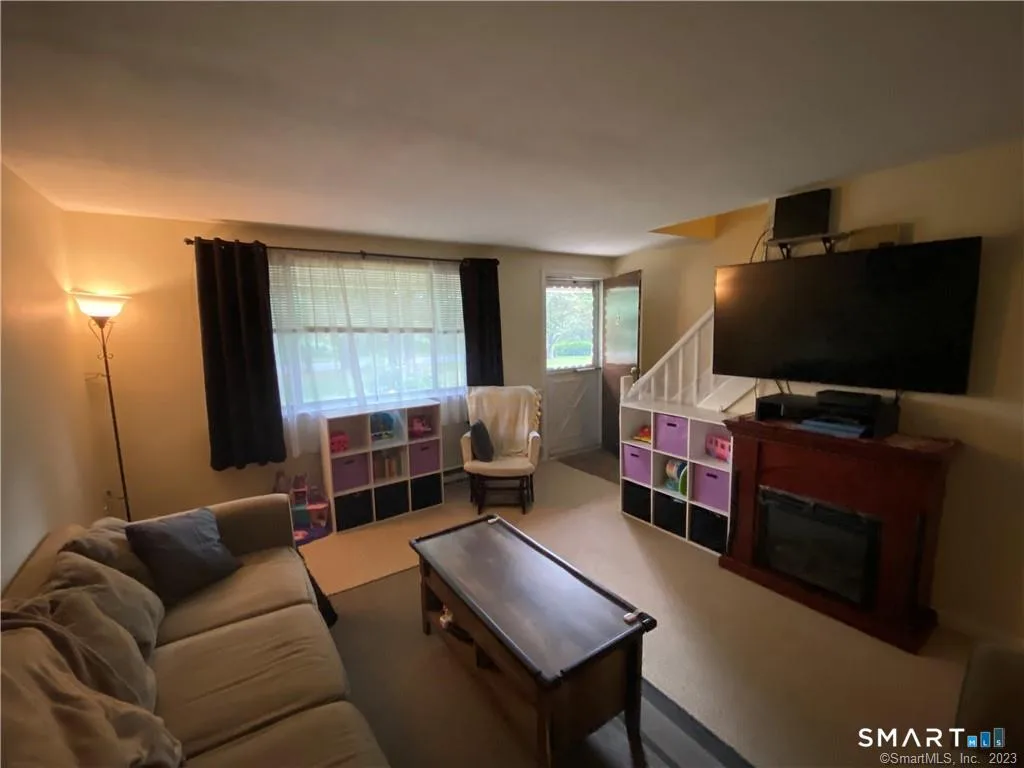 232 Monce Road #2, Burlington, CT