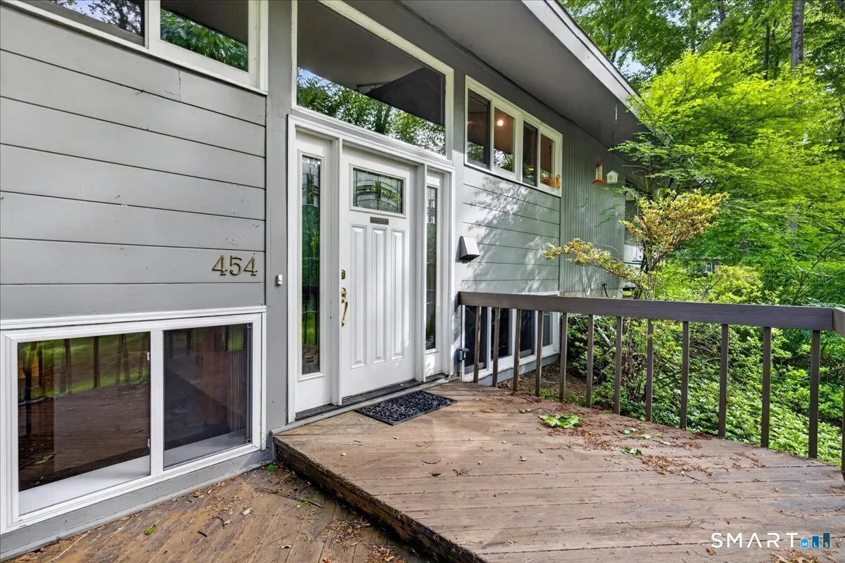 454 Old Cellar Road, Orange, CT