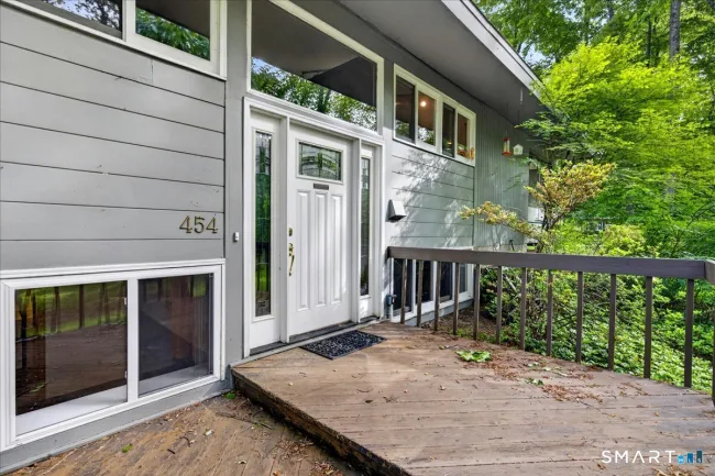 454 Old Cellar Road, Orange, CT