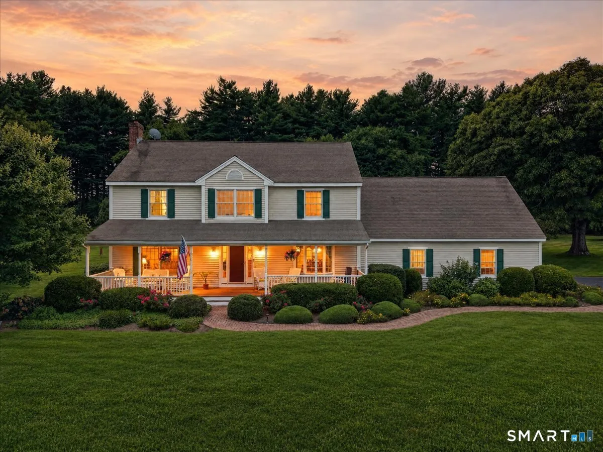 13 High Field Lane, Chester, CT