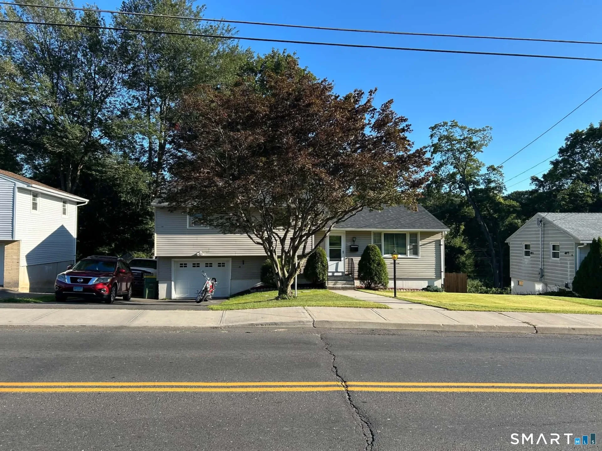 264 Pearl Lake Road, Waterbury, CT