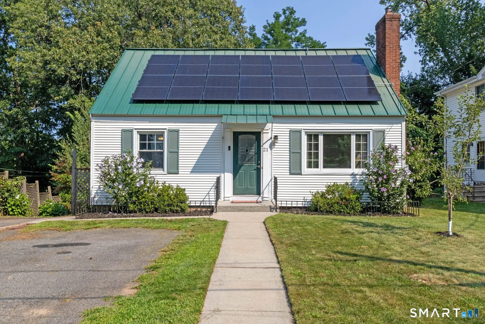 21 Overland Street, Manchester, CT