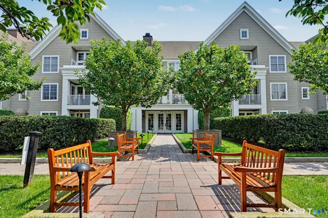 77 Havemeyer Lane #410, Stamford, CT