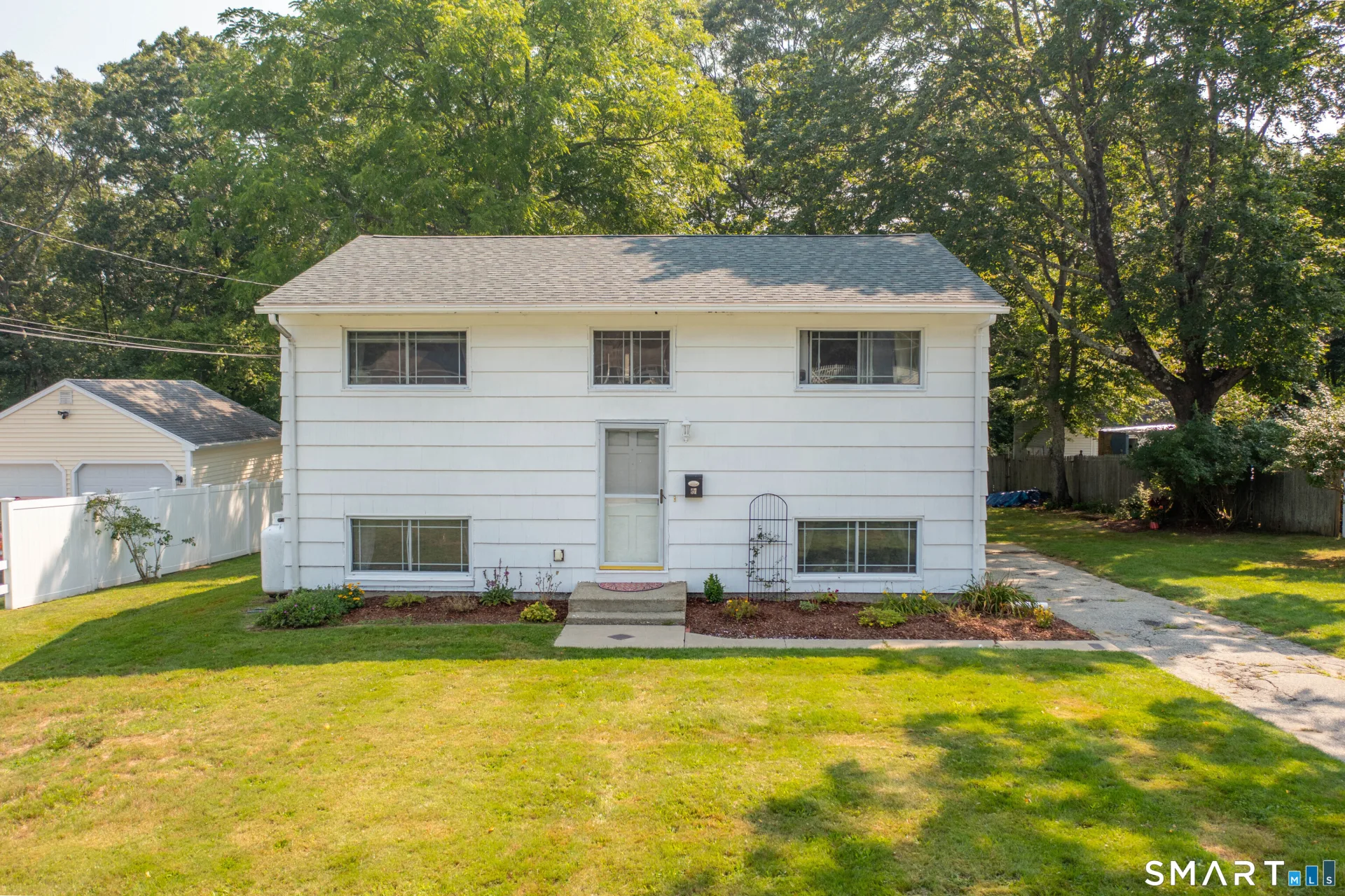 57 Nantucket Drive, Groton, CT