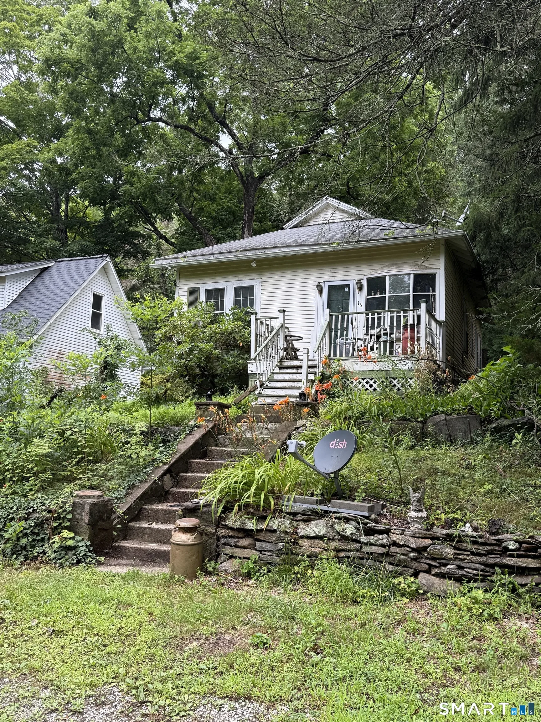 16 Pleasant Valley Road, Clinton, CT