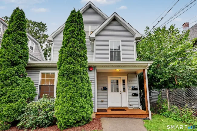 863-865 Brewster Street, Bridgeport, CT