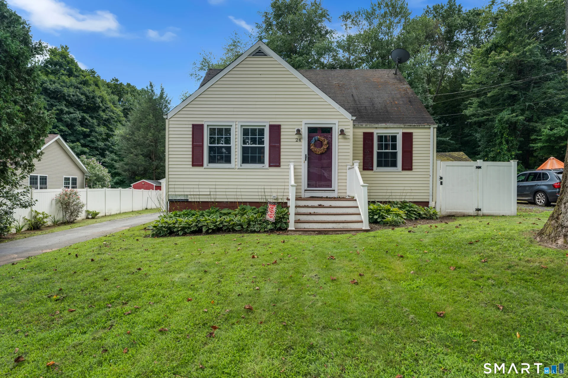 24 Bailey Avenue, Wallingford, CT