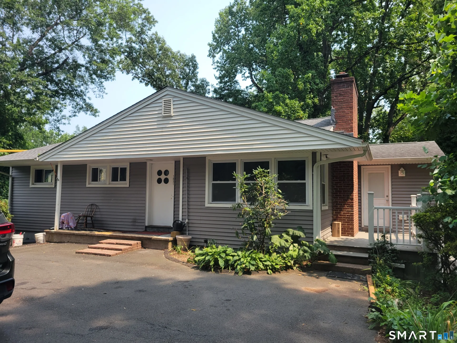 1031 Hartford Turnpike, North Haven, CT