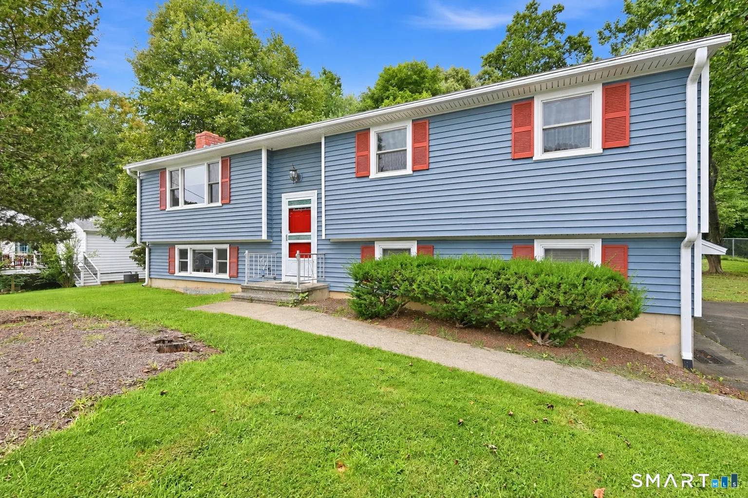 42 Falmouth Drive, Shelton, CT