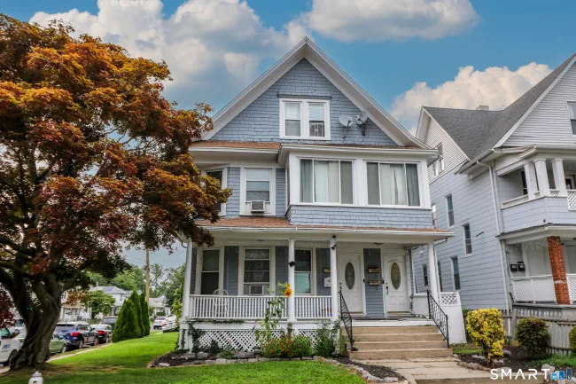 204 Savoy Street