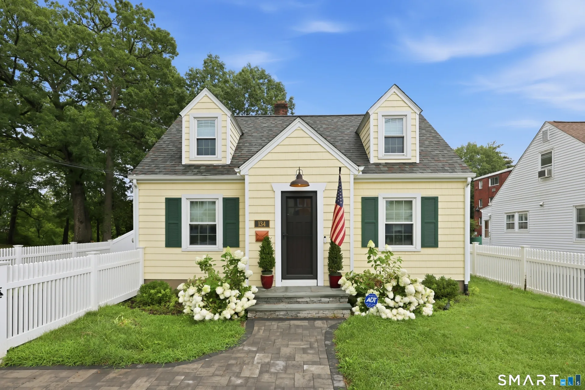 134 Oakwood Avenue, West Hartford, CT