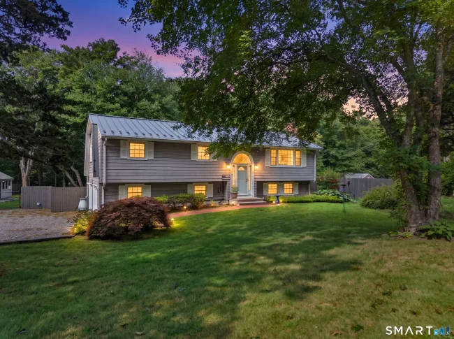 35 Chapman Mill Pond Road