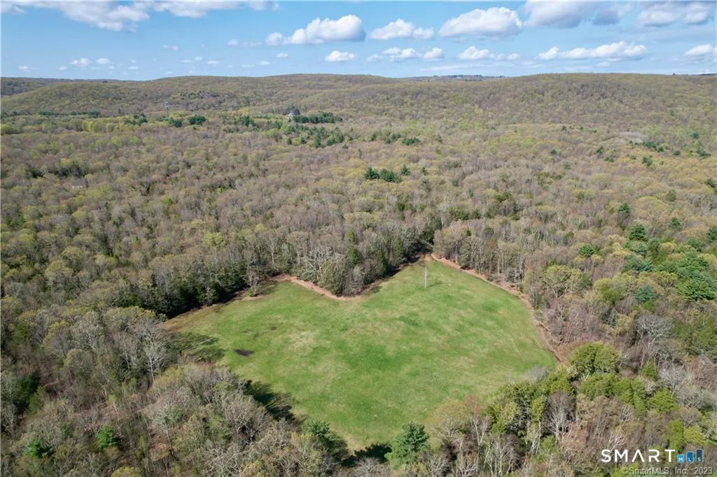 235 Granville Road, Granby, CT