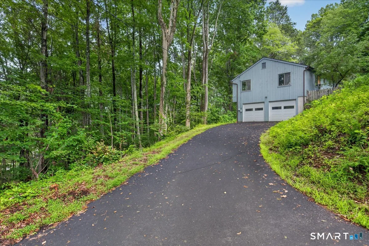 35 Aileen Drive, Madison, CT