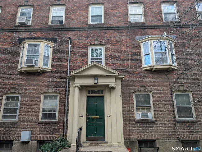 557 Wilmot Avenue #6, Bridgeport, CT