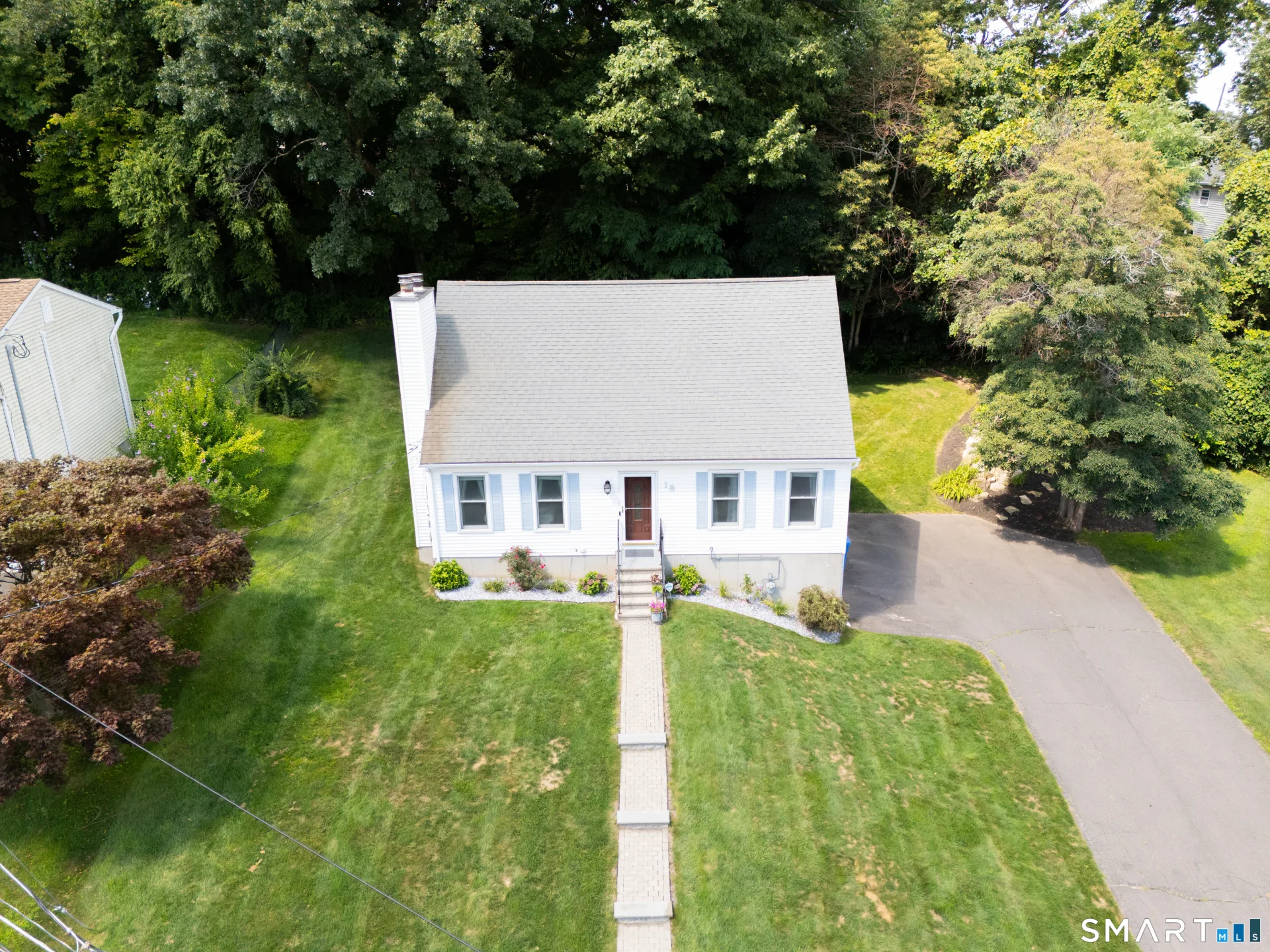 18 Kendall Circle, Waterbury, CT