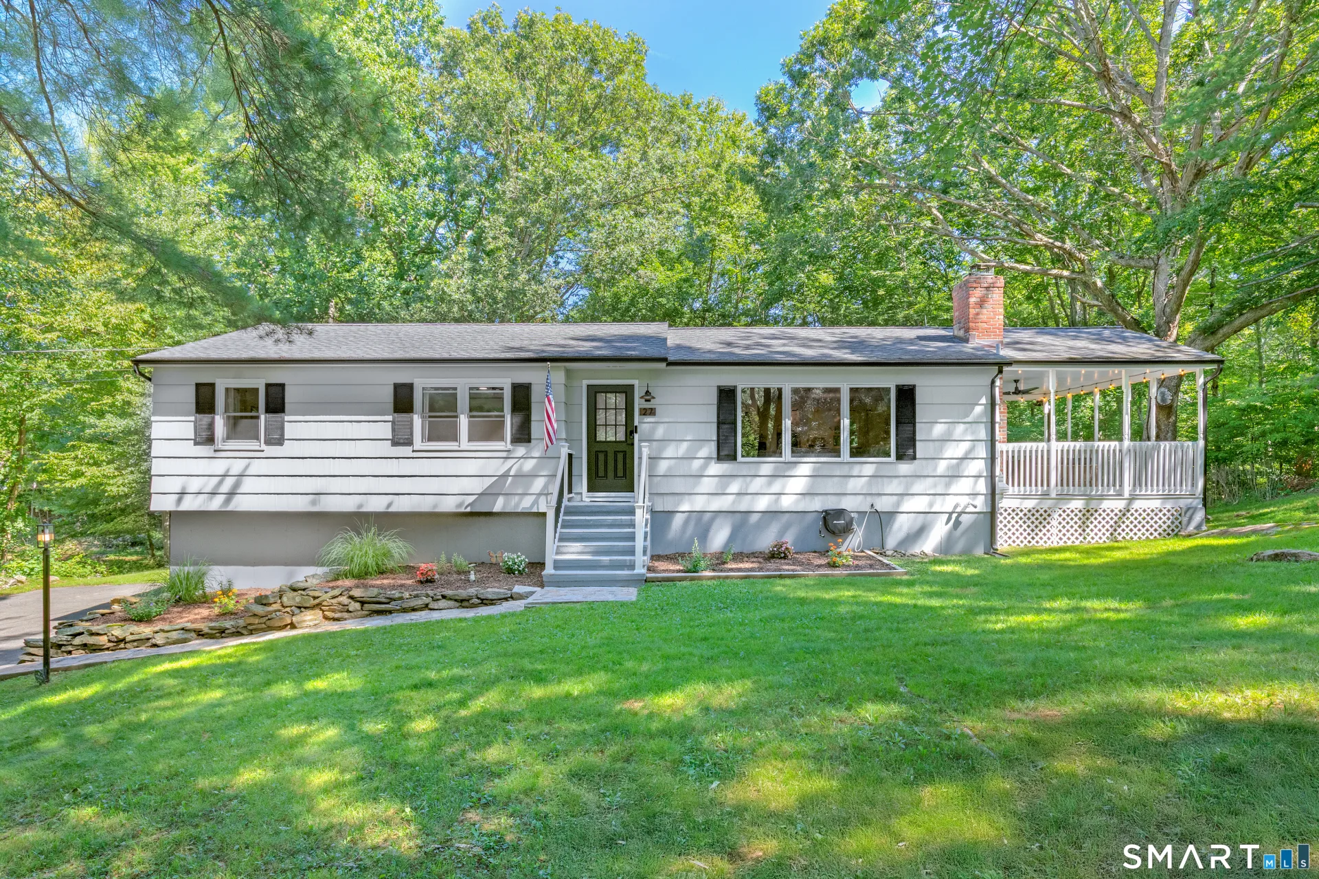 27 Winchester Drive, Shelton, CT