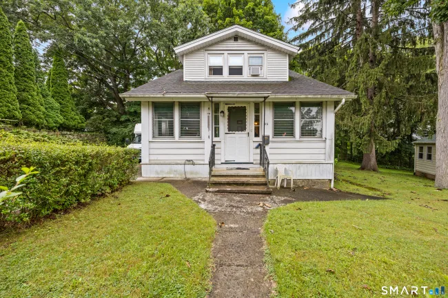 26 Fairview Street