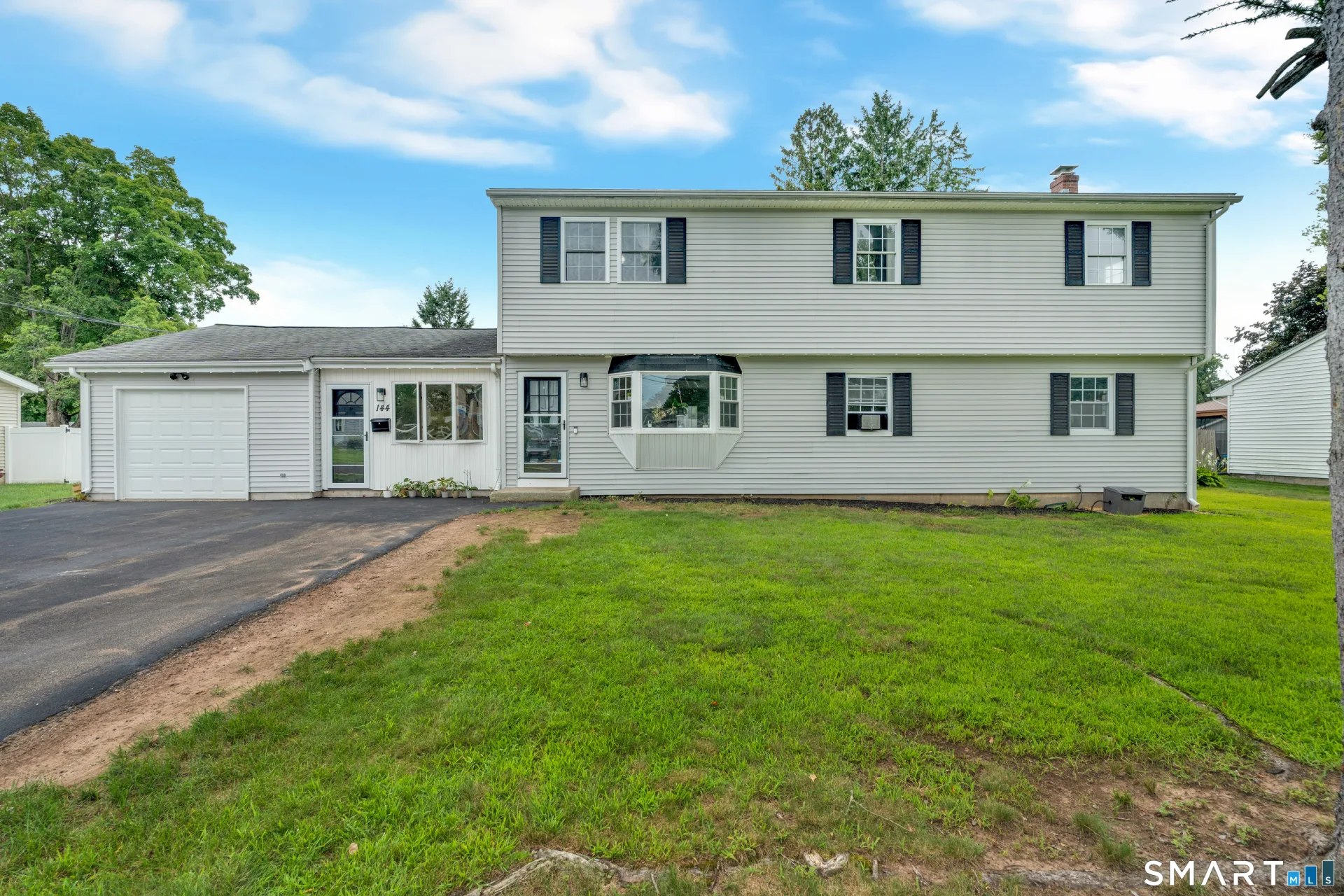 144 Green Manor Road, Enfield, CT