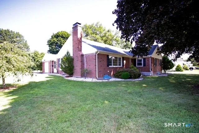 6 Dennis Drive, New Britain, CT
