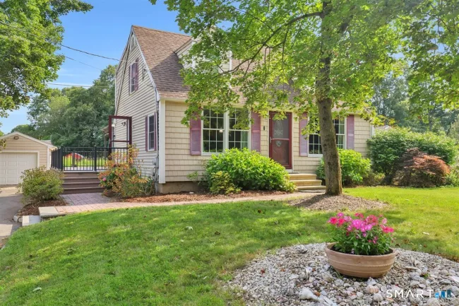 5 Chimney Hill Road