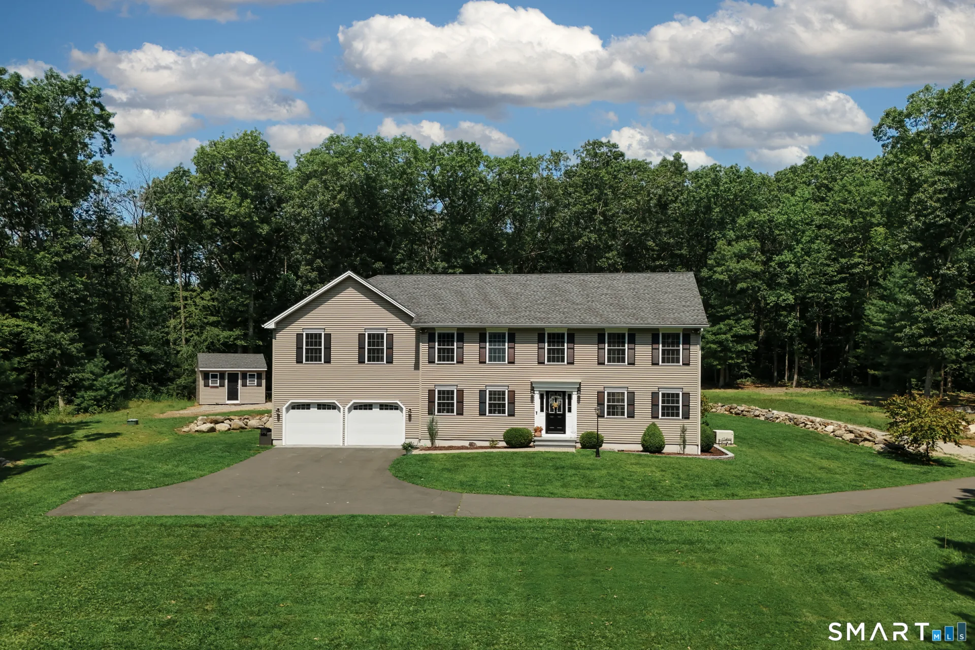 55 Stone Road, Burlington, CT