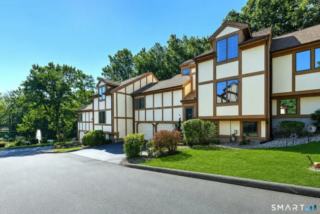 690 Forest Road #482
