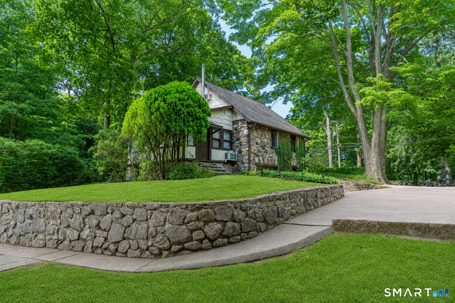 296 Bennetts Farm Road, Ridgefield, CT