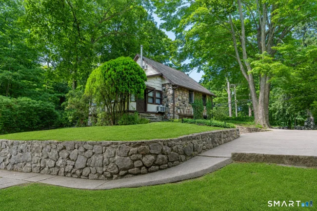 296 Bennetts Farm Road
