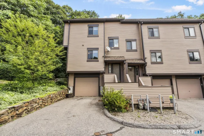 196 New Haven Avenue #325