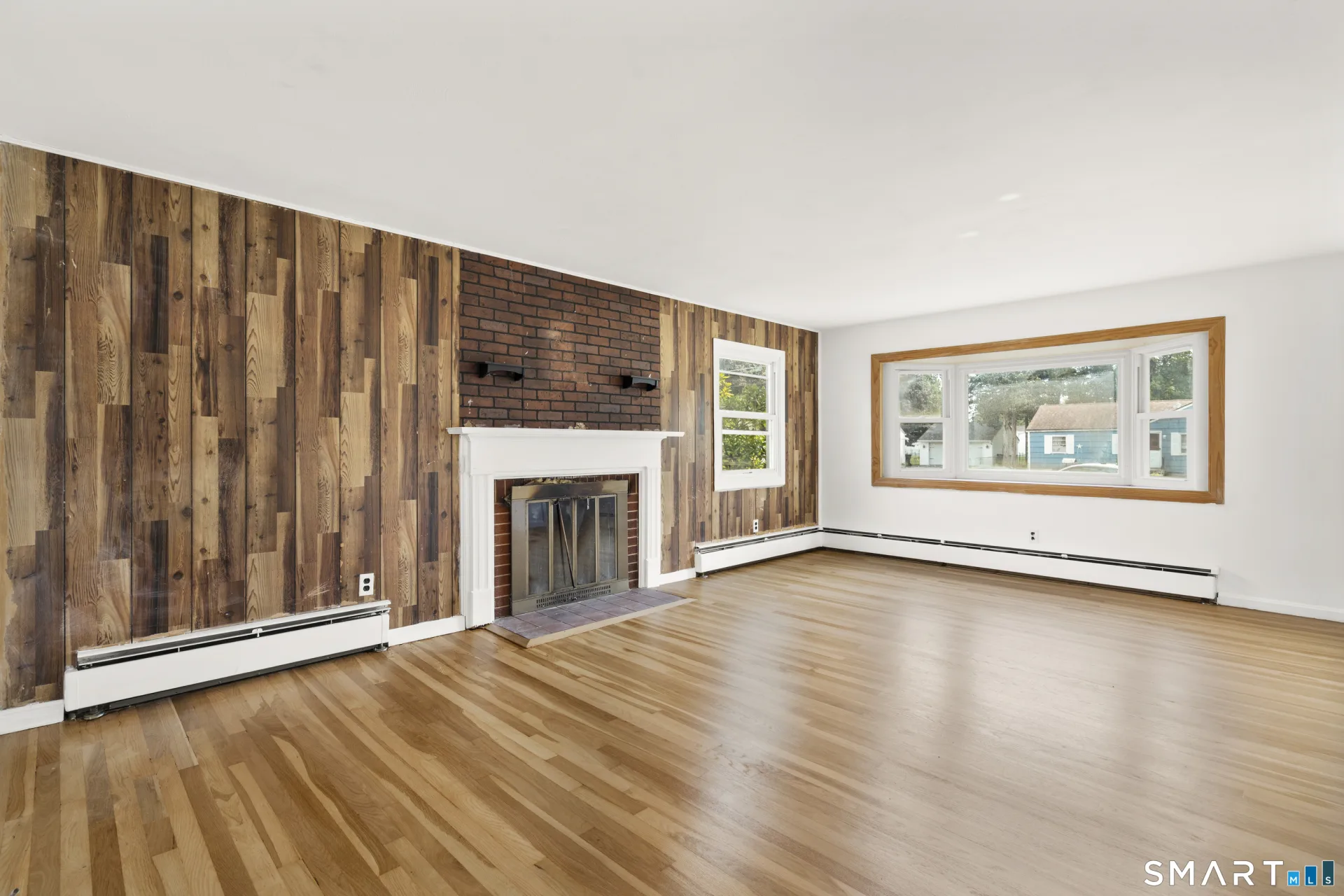 422 Denslow Street, Windsor Locks, CT