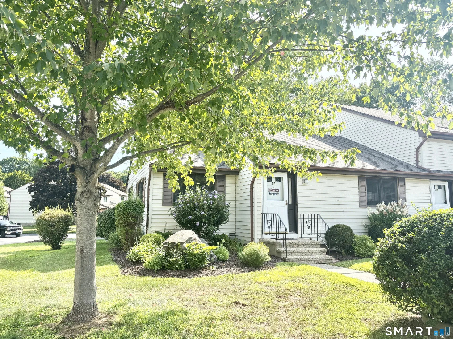 6 Oak Forest Drive #1, Manchester, CT