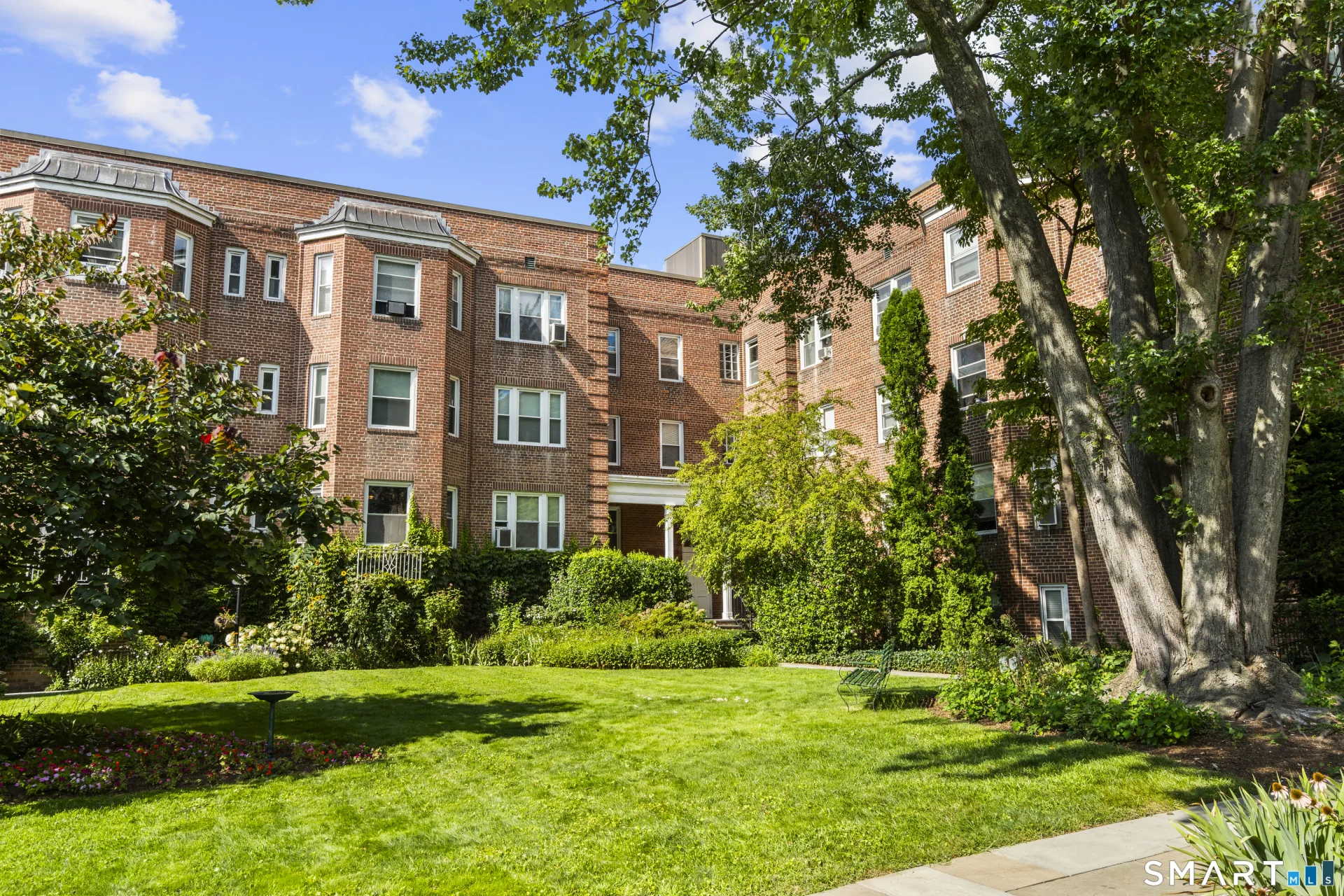 70 Strawberry Hill Avenue #2-2B, Stamford, CT