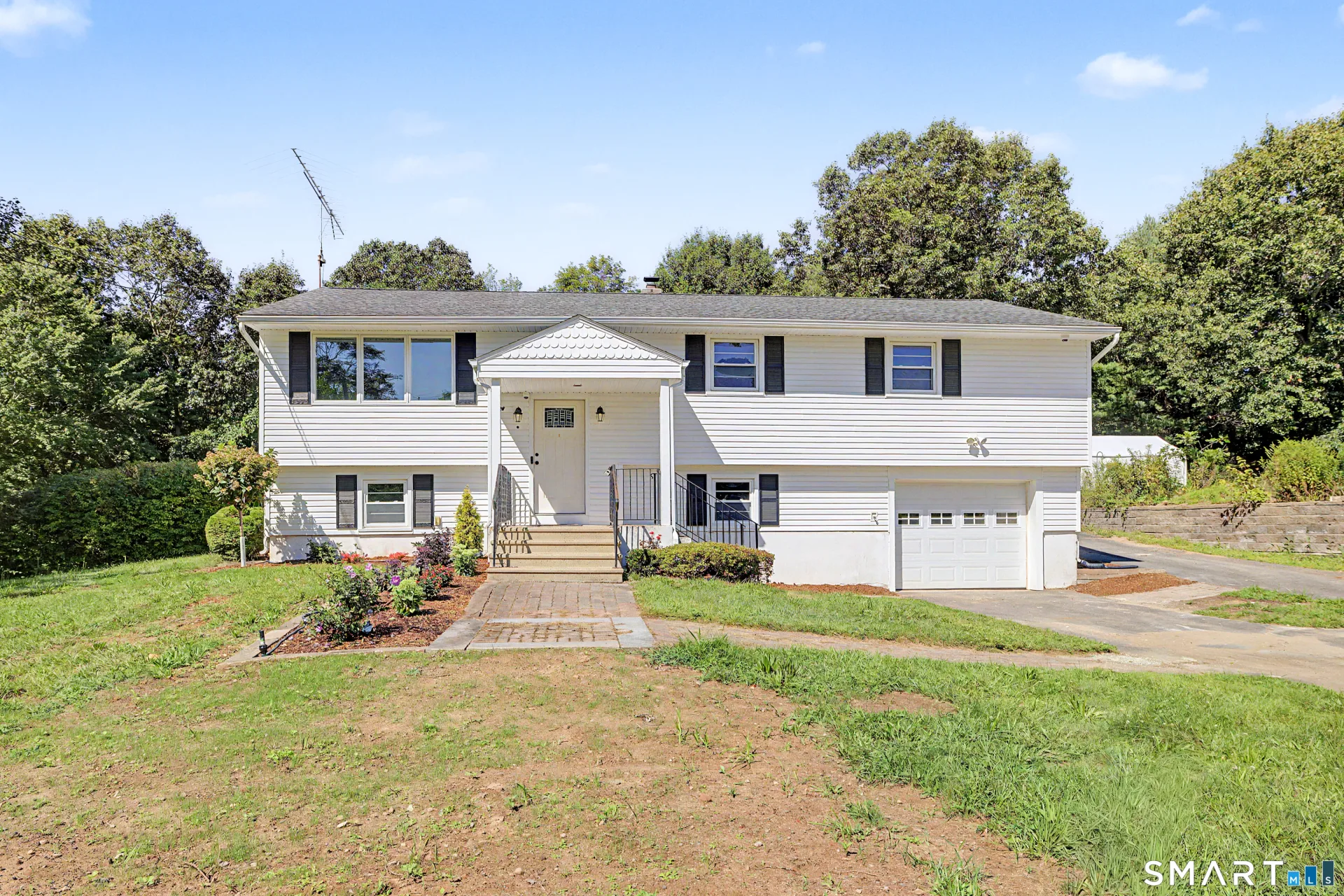 11 Westerly Drive, Enfield, CT