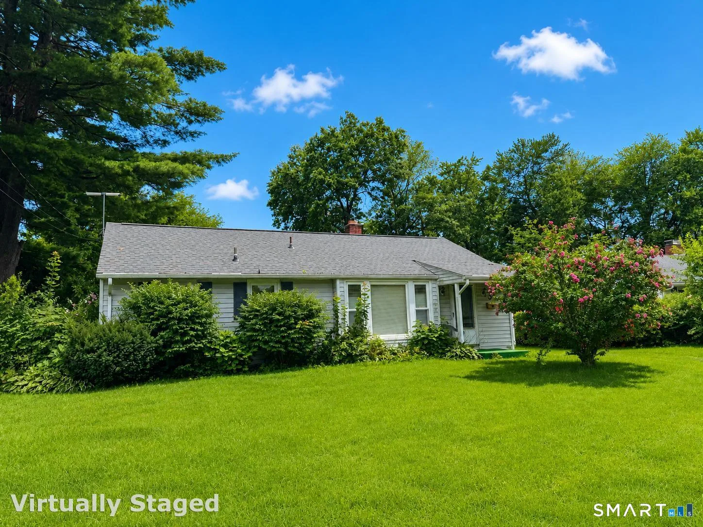 38 Ledyard Avenue, Bloomfield, CT