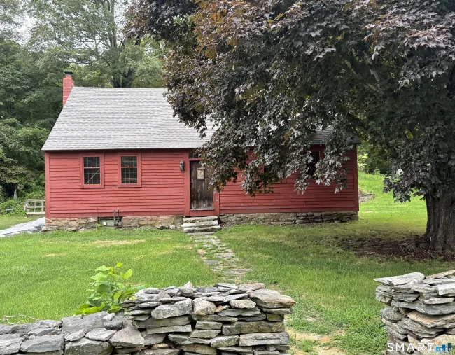 31 North Stonington Road