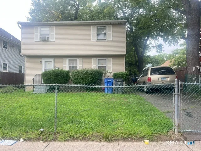27 Center Street