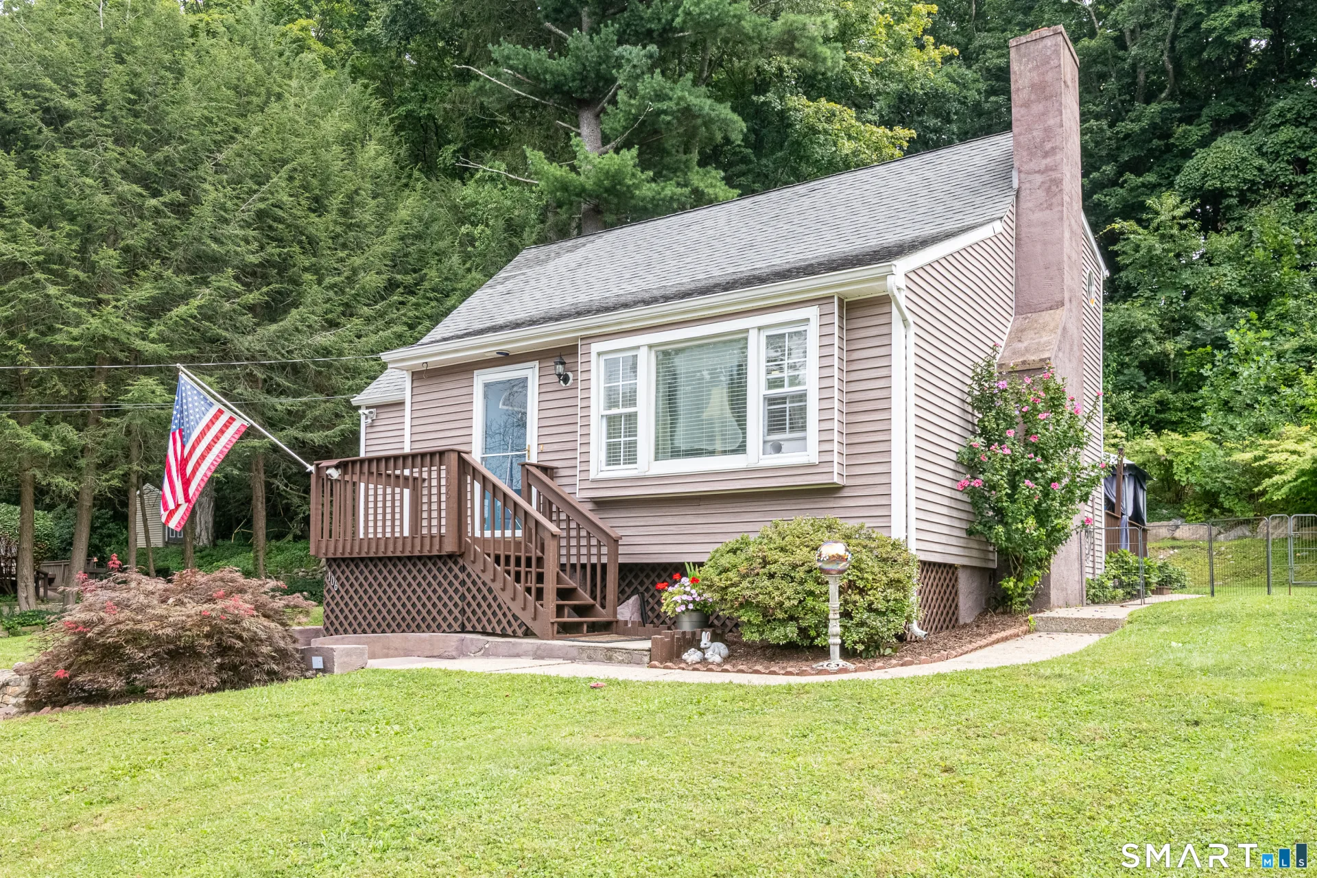 106 Steinmann Avenue, Middlebury, CT