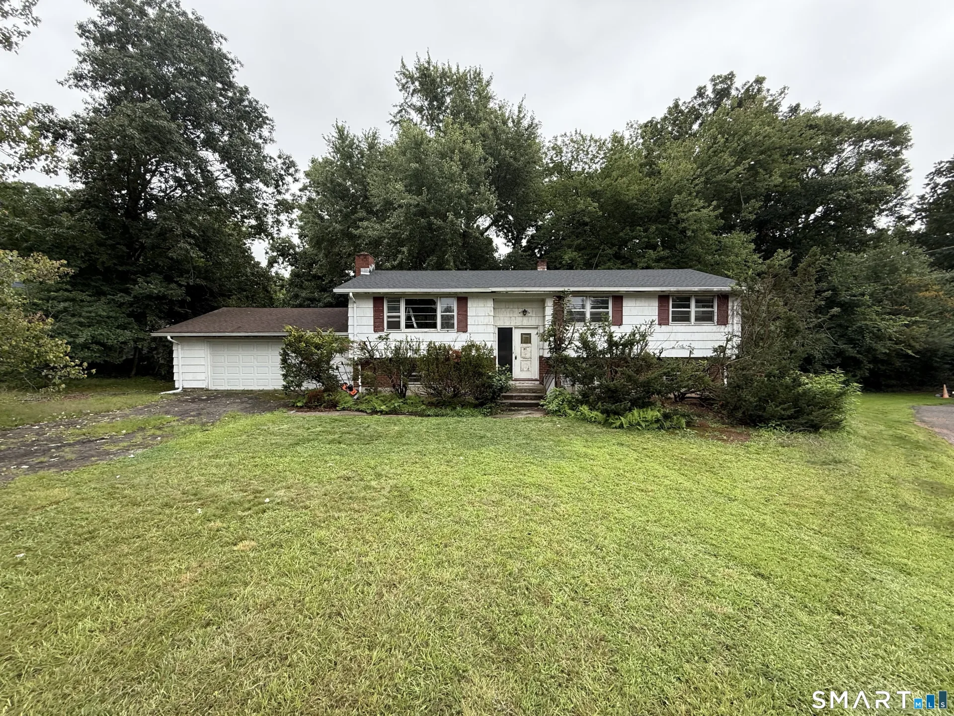 9 Pleasant Drive, North Haven, CT