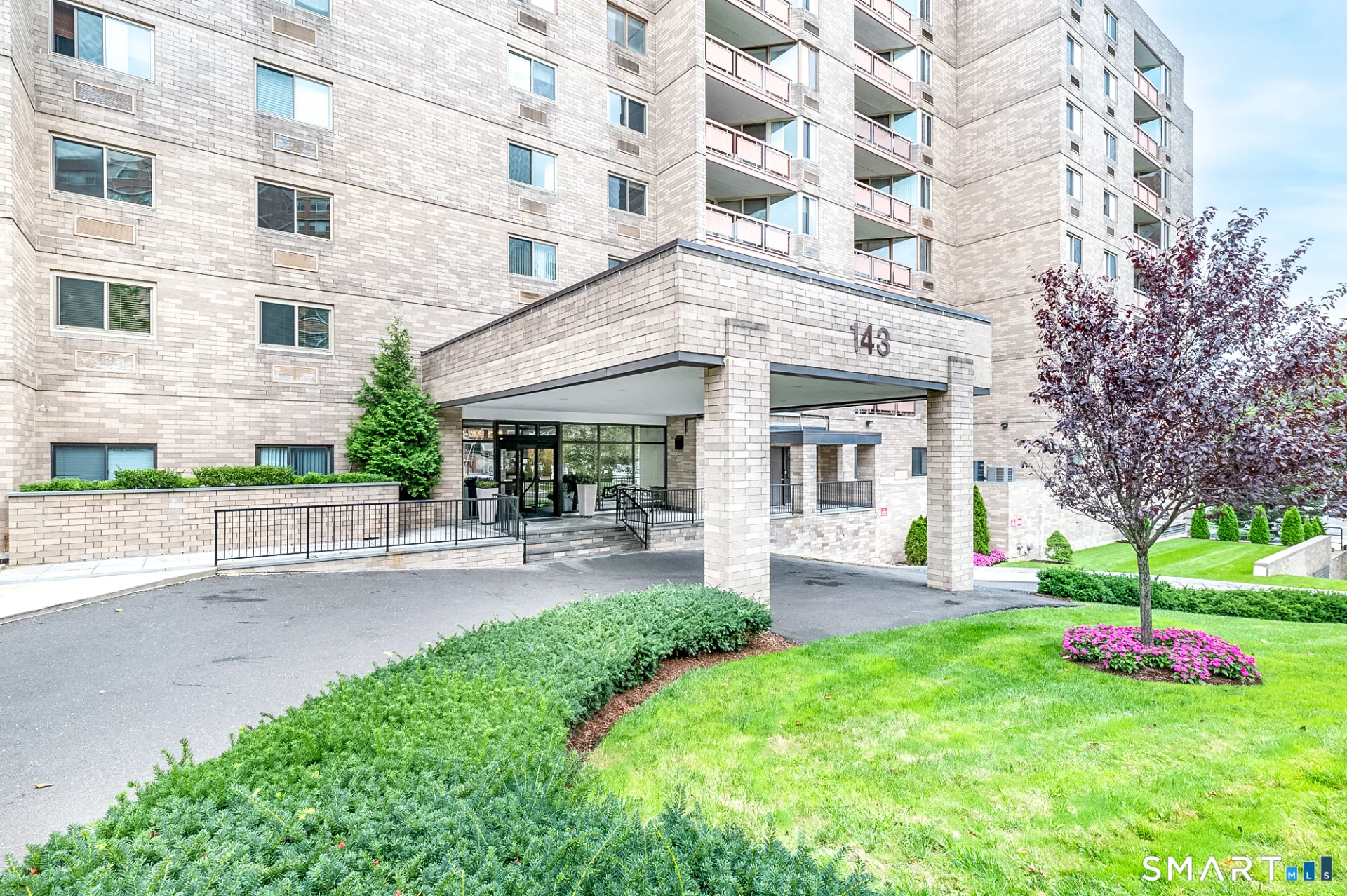 143 Hoyt Street #7F/7G, Stamford, CT